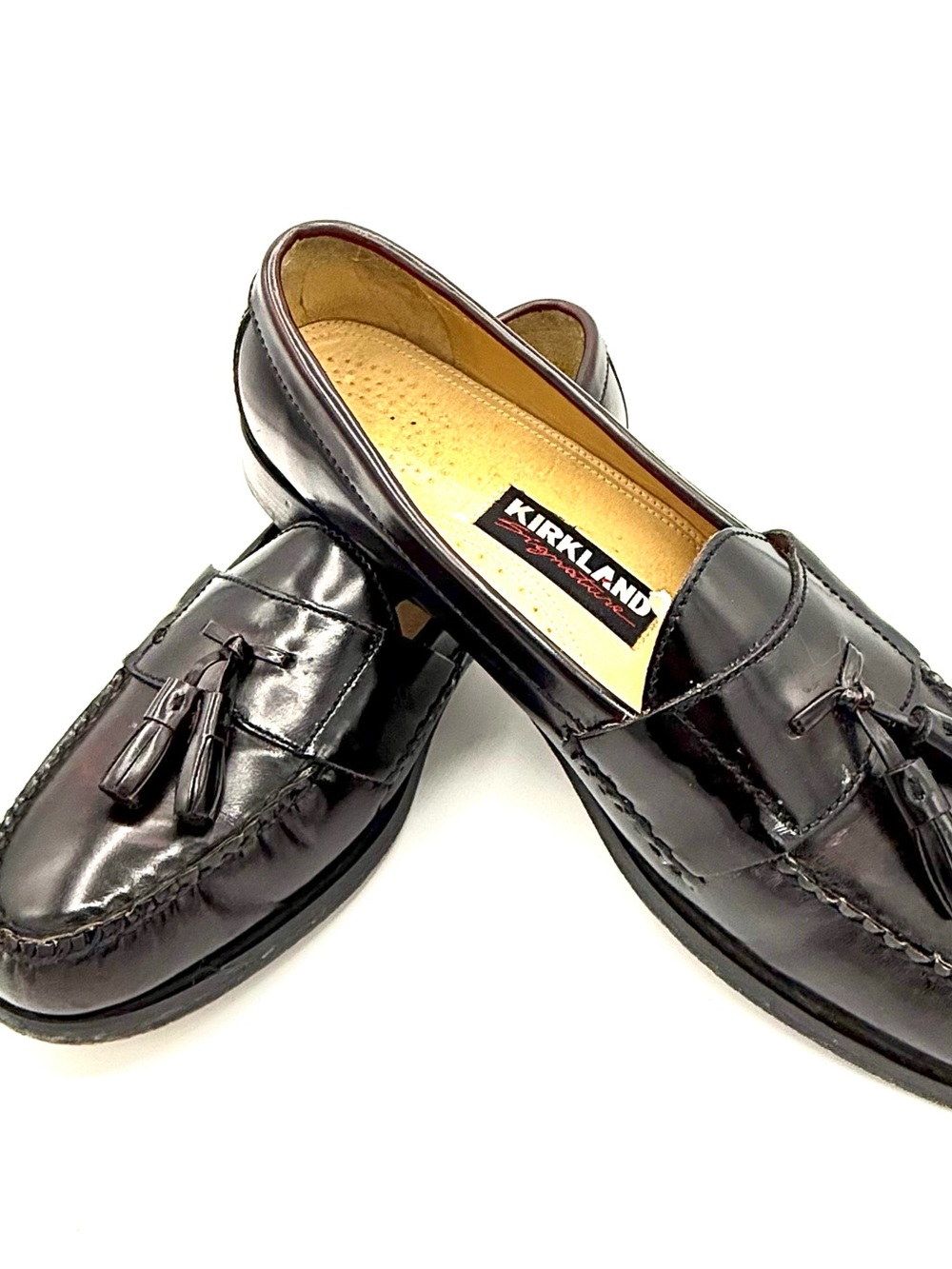 Kirkland Signature Men’s Burgundy Pinch Tassel Moc Toe Slip-Ons.